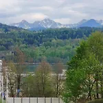 Apartment Stunning Woerthersee 15 Sekull