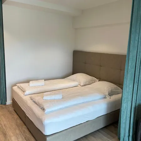 Apartamento Stunning Woerthersee 15 *