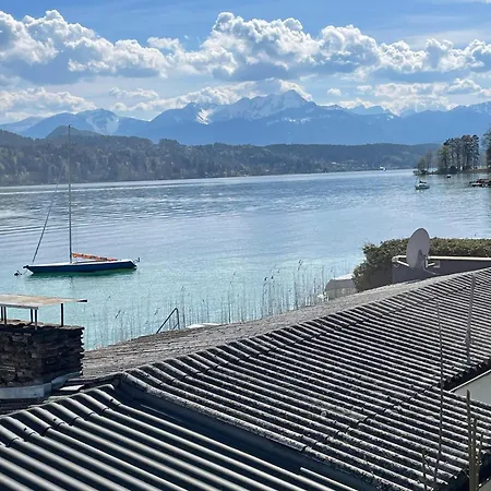 Stunning Woerthersee 15 アパート *