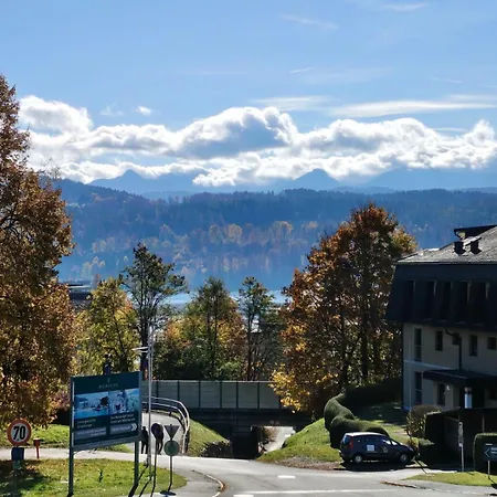 Daire Stunning Woerthersee 15 *